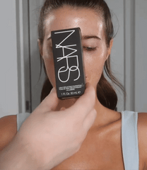 Nars - Sheer Glow Foundation (Original)